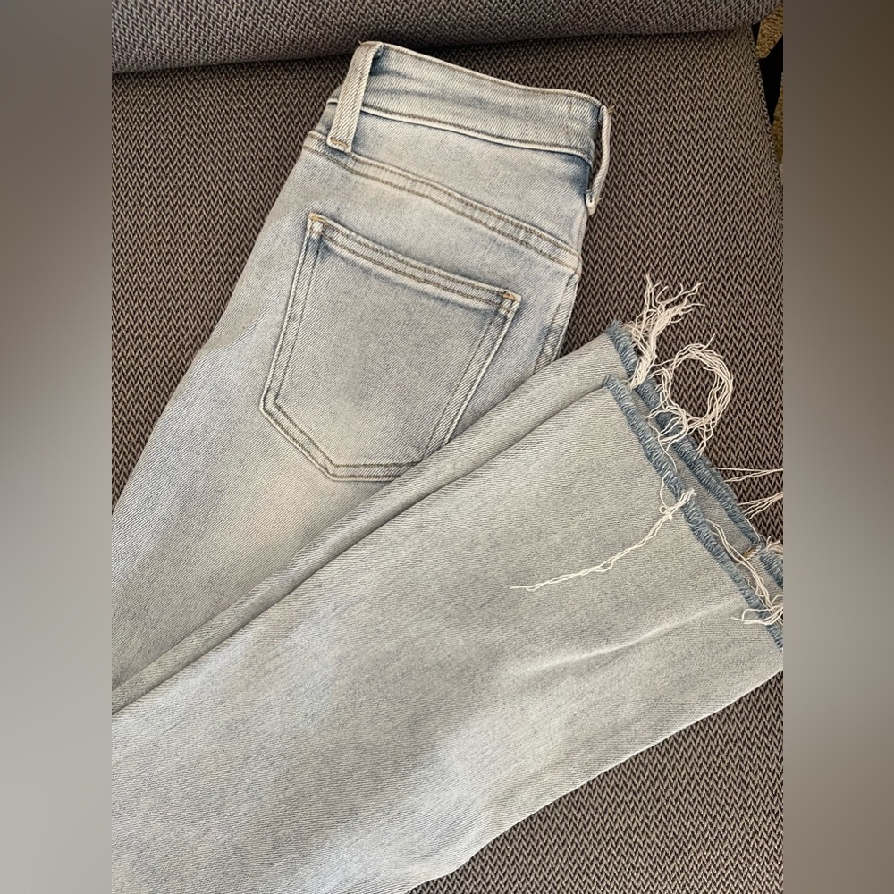 PISTOLA CHARLIE HIGH RISE CLASSIC STRAIGHT ANKLE JEAN